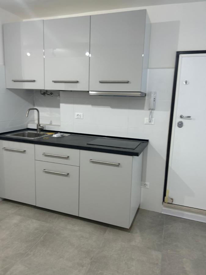 Appartamento Roma Парма Екстер'єр фото